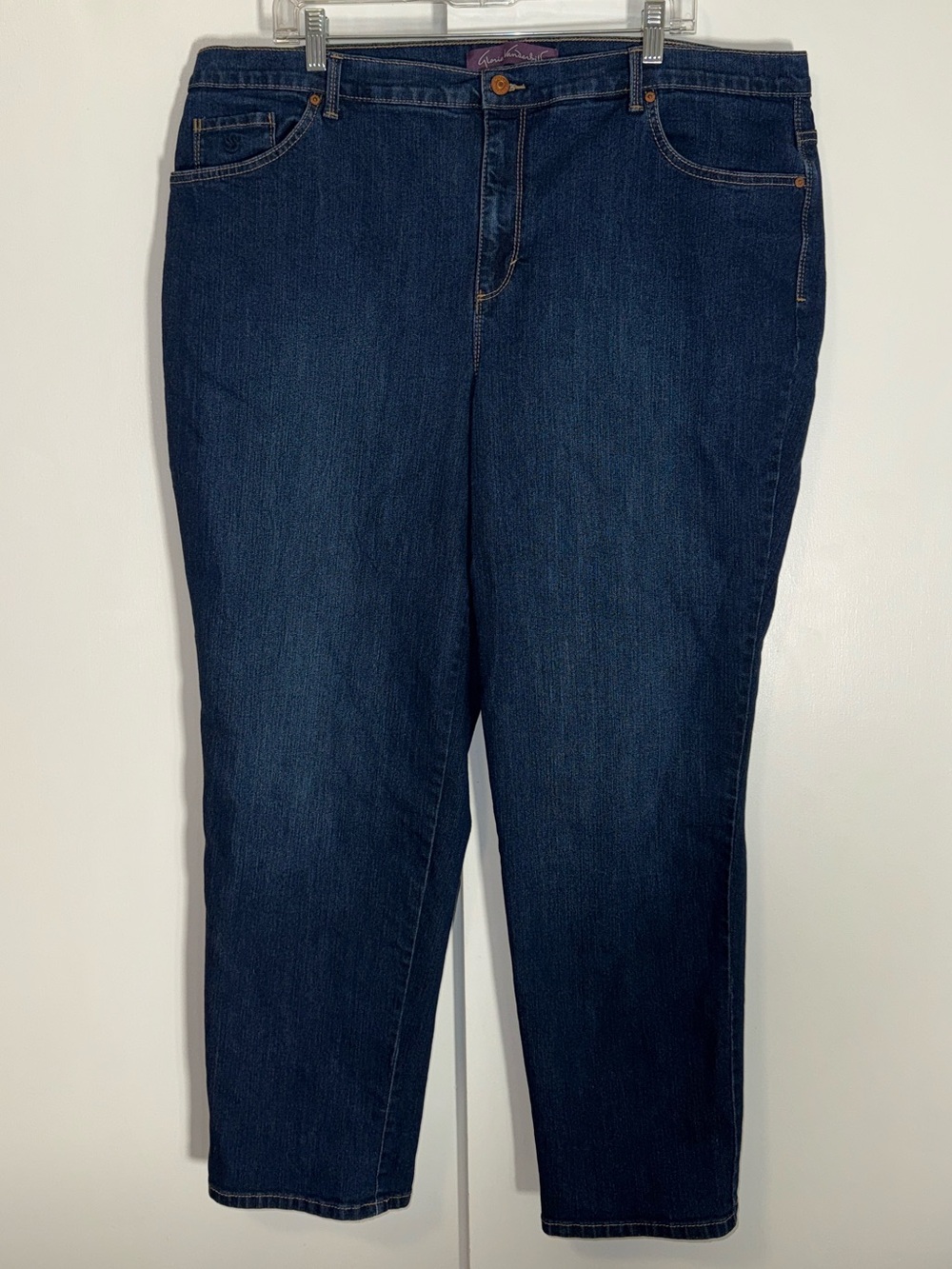 Gloria Vanderbilt Amanda Jeans Women’s 20W Straight Leg Dark Wash